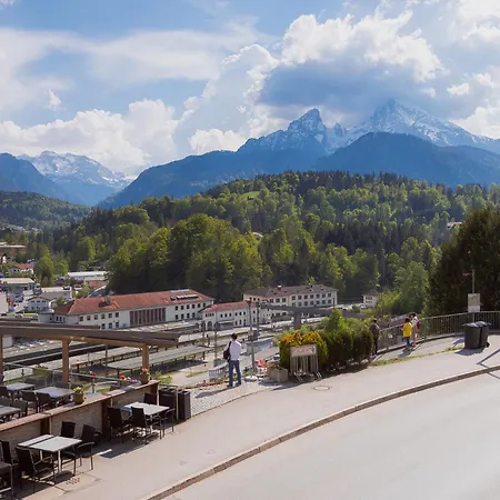 Alpine Maximilian 16a Apartment Berchtesgaden