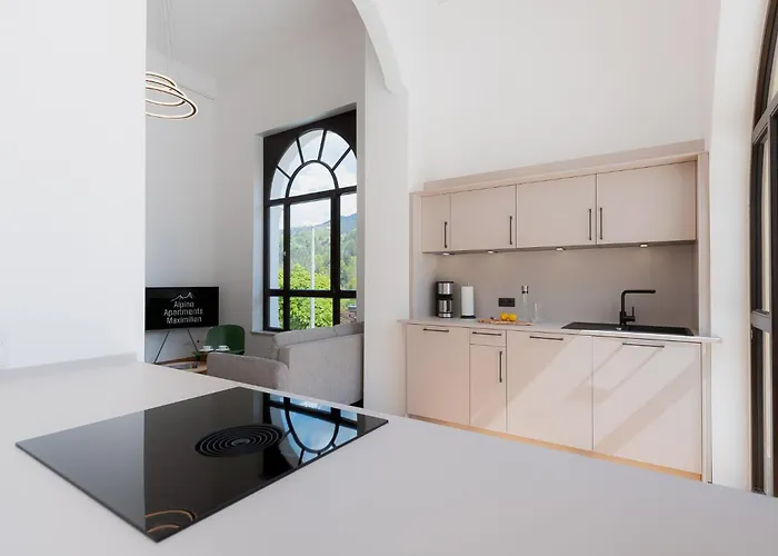 Alpine Maximilian 16a Daire